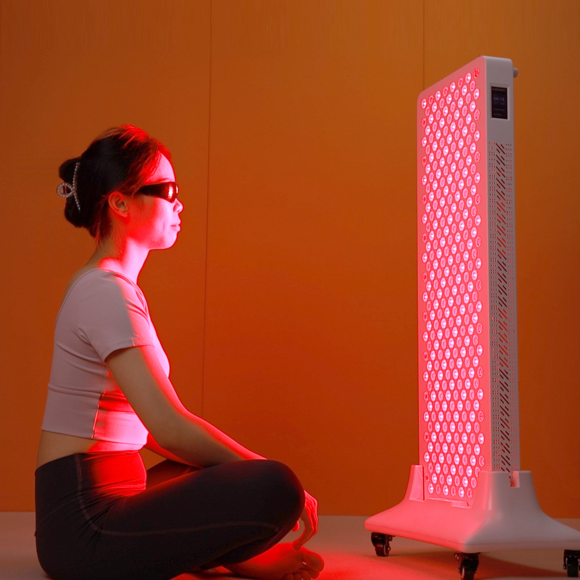 IDEATHERAPY US Plug Touch Scre - огляд і ціна Red Light Therapy Device